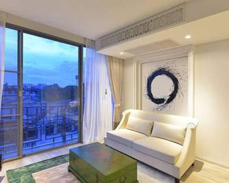 Riva Arun Bangkok - Bangkok - Living room