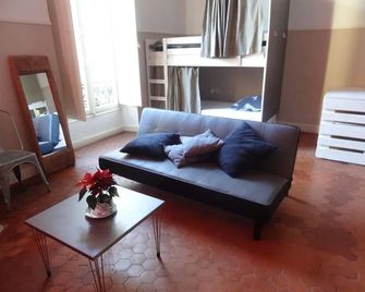 La Maïoun Guesthouse - Nizza