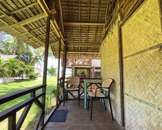 Ocam Ocam Casadyan Inn - Busuanga - Balcón