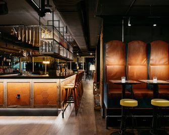 Ruby Rosi Hotel Munich - Munich - Bar
