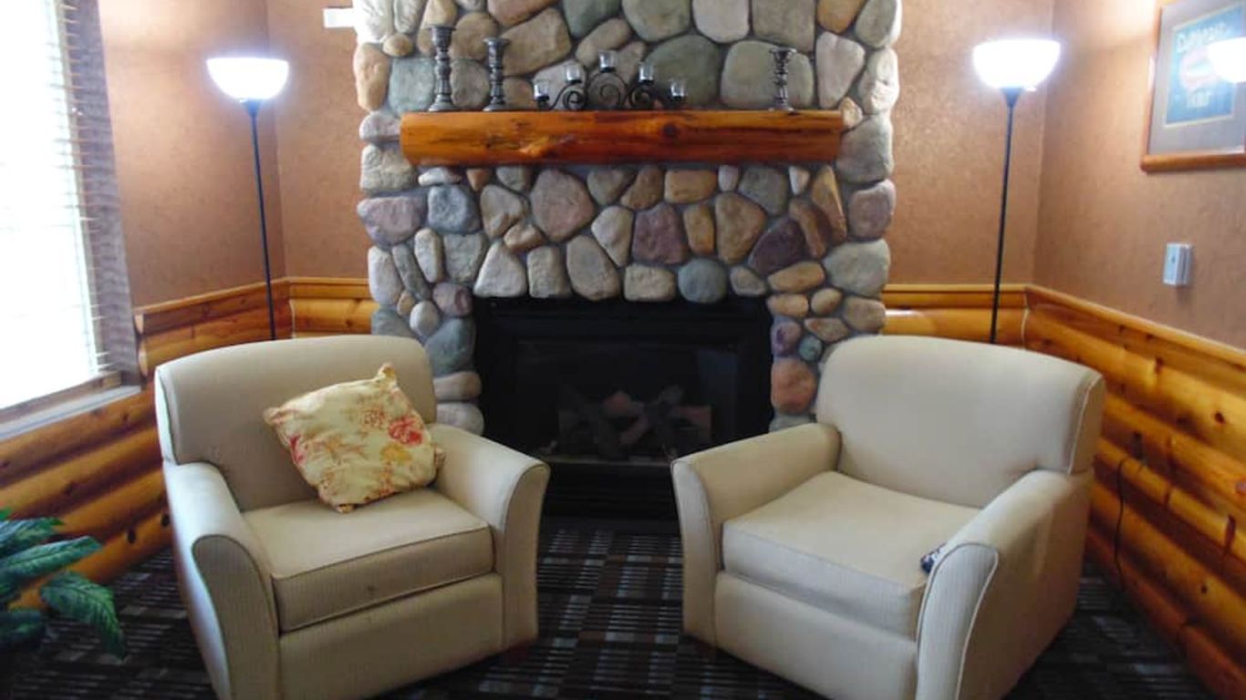 American Inn And Suites Houghton Lake