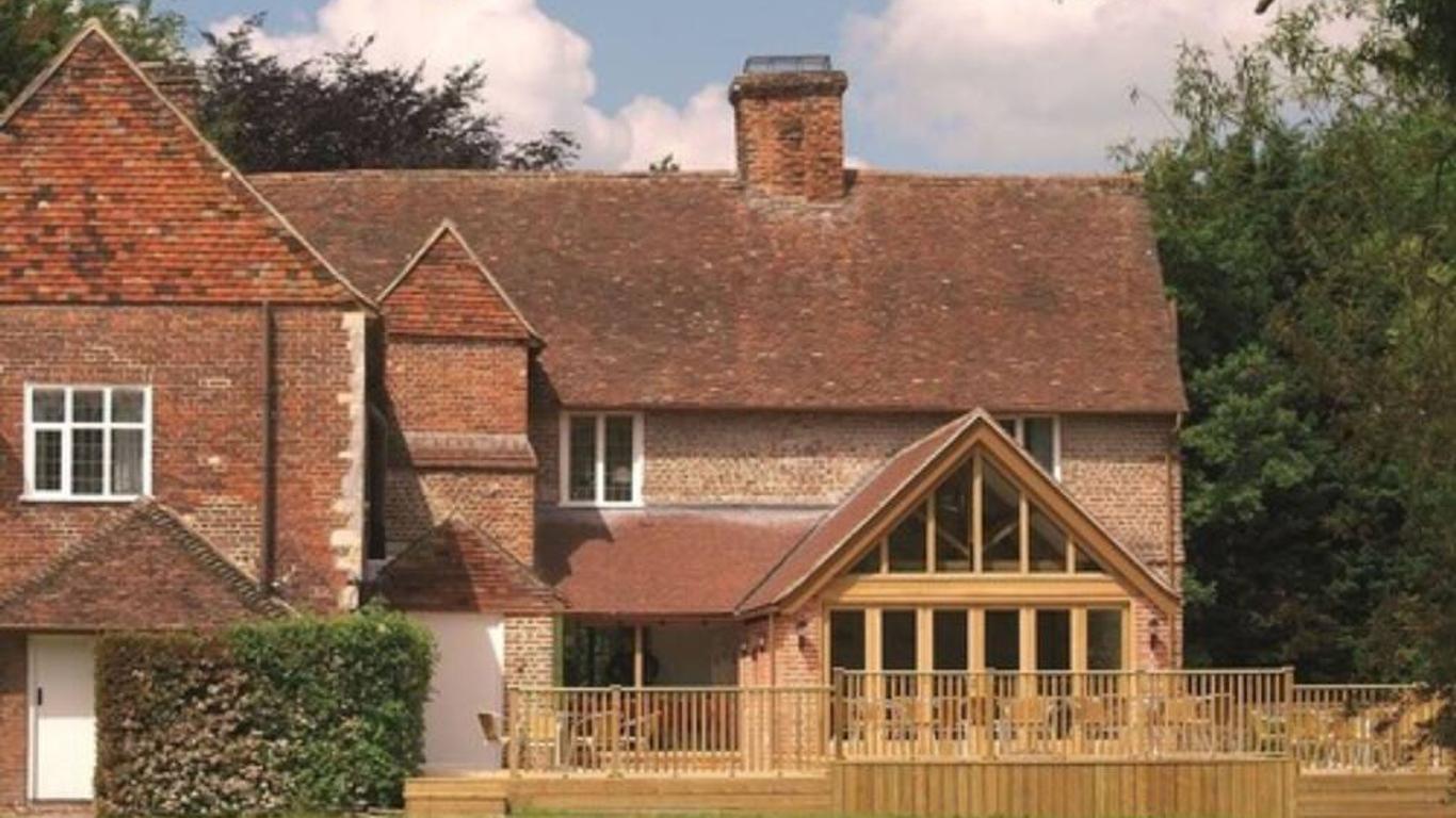 Howfield Manor Hotel