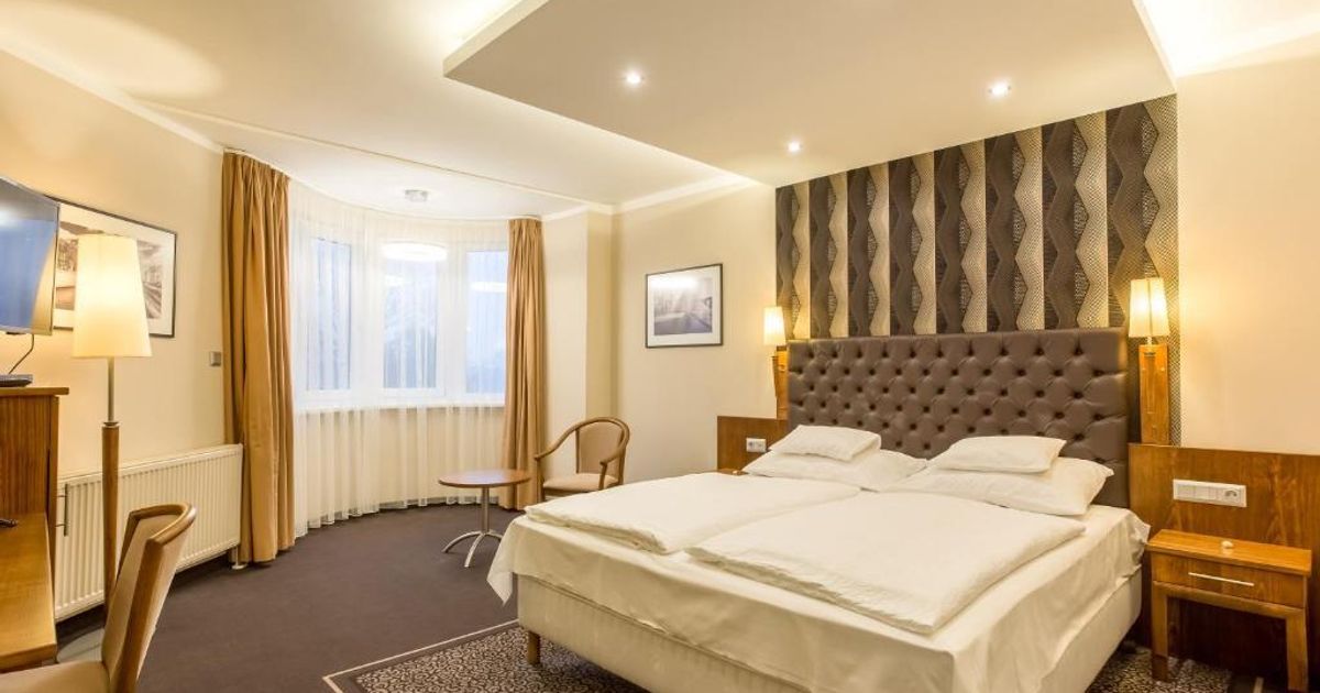 Szonyi Garden Hotel Pest ab 96 €. Hotels in Budapest - KAYAK