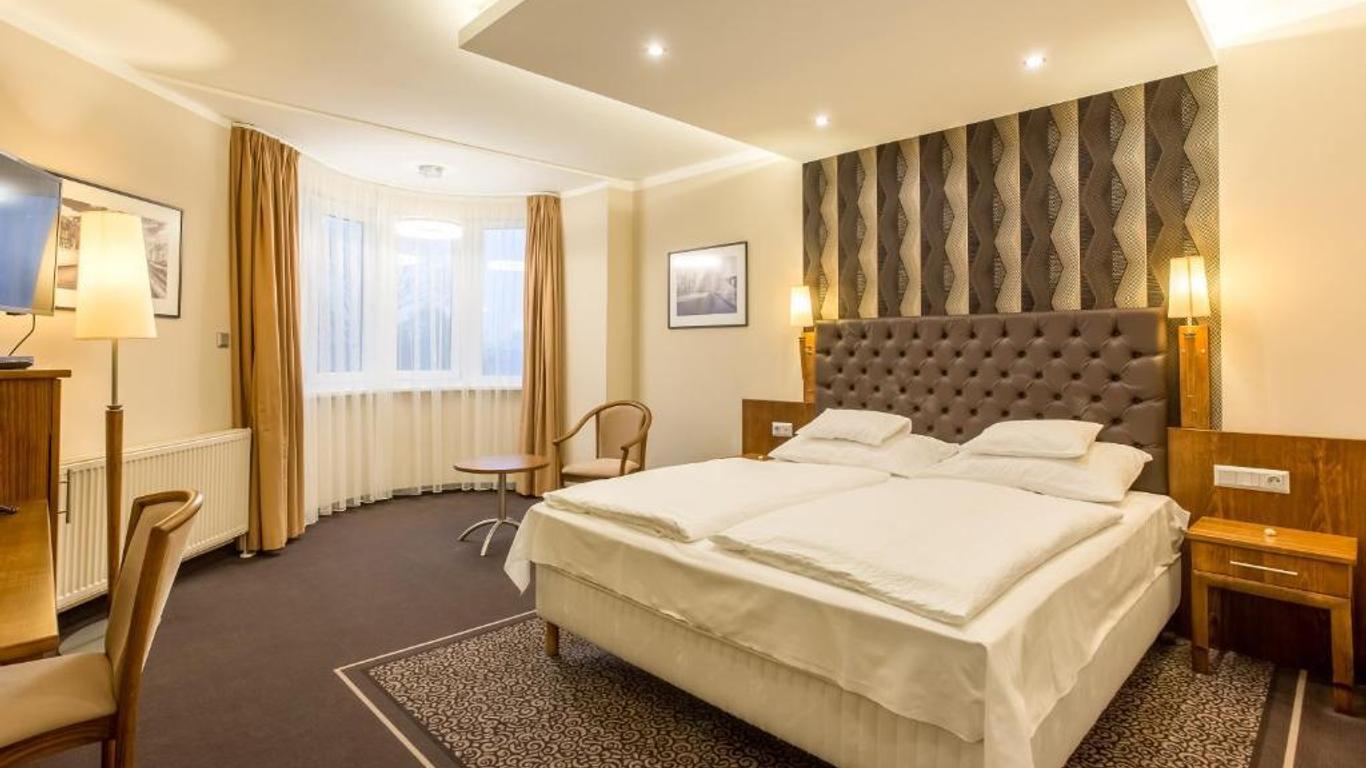Szonyi Garden Hotel Pest