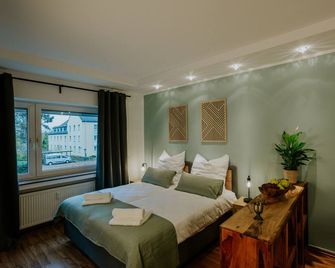 Vacation apartment/apartment for 7 guests with 90m² in Essen (272774) - Essen - Bedroom