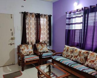 2BHK AC Row House Bunglow in good locality - Nashik - Living room