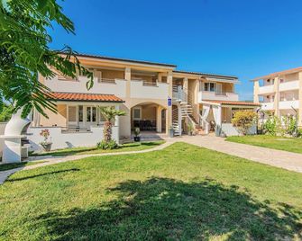 Apartments Juracak Josip i Mira - Nin - Toà nhà