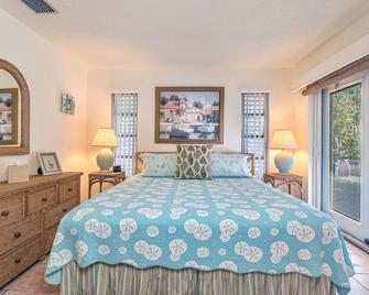 West End Paradise Unit 4E Coral 4 - One bedroom efficiency suite - Sanibel - Kamar Tidur