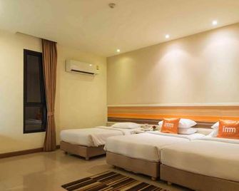 Imm Hotel Thaphae Chiang Mai - Chiang Mai - Habitación