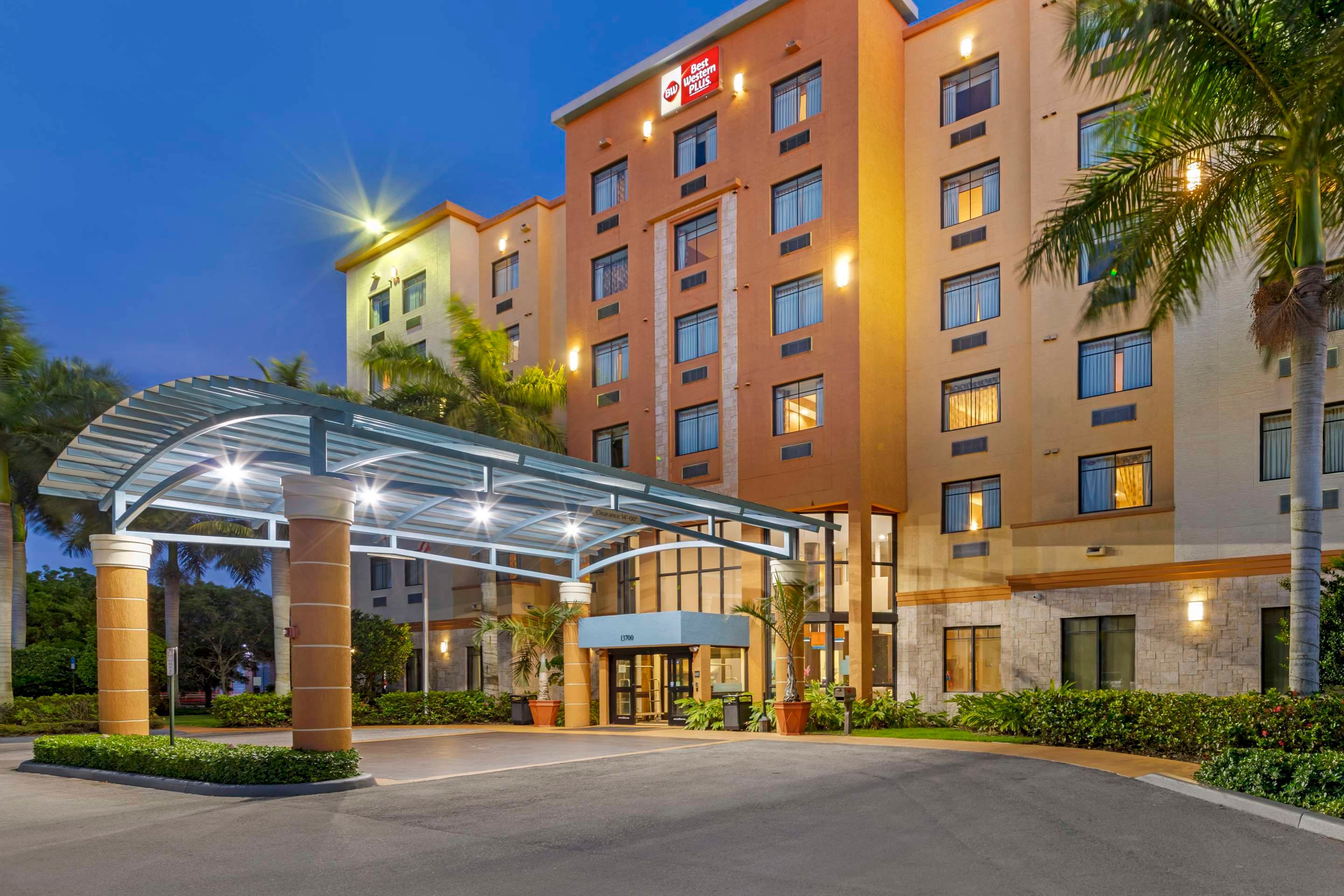 Best Western Plus Miami Executive Airport Hotel & Suites thumbnail 3