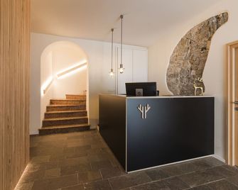 Zum Hirschen Boutique Hotel Val di Non - San Felice - Recepție