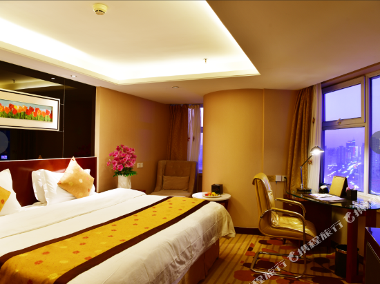 Oasis Grand Hotel - אורומצ'י - חדר שינה