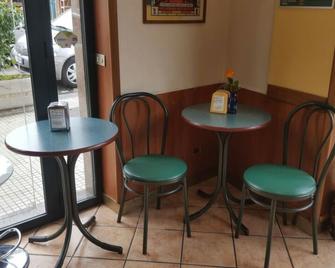 B&B Villa Dante - Messina - Restaurante