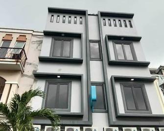 Amethyst cengkareng syariah - Yakarta - Edificio