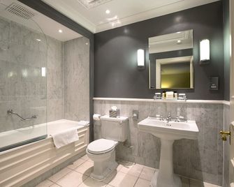 Rookery Hall Hotel & Spa - Nantwich - Bathroom