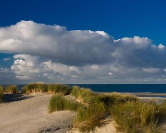 Apartment Ster by Interhome - Wissenkerke - Beach