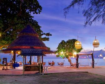 Beach Bungalow at Lanta Resort - Koh Lanta - Gebouw