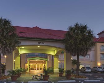 Stay Well Inn & Suites - Fort Myers - Edificio