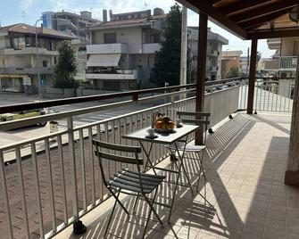 Homiday - Residence Venere - Alba Adriatica - Balcony