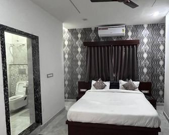 Hotel Simony Palace - Udaipur