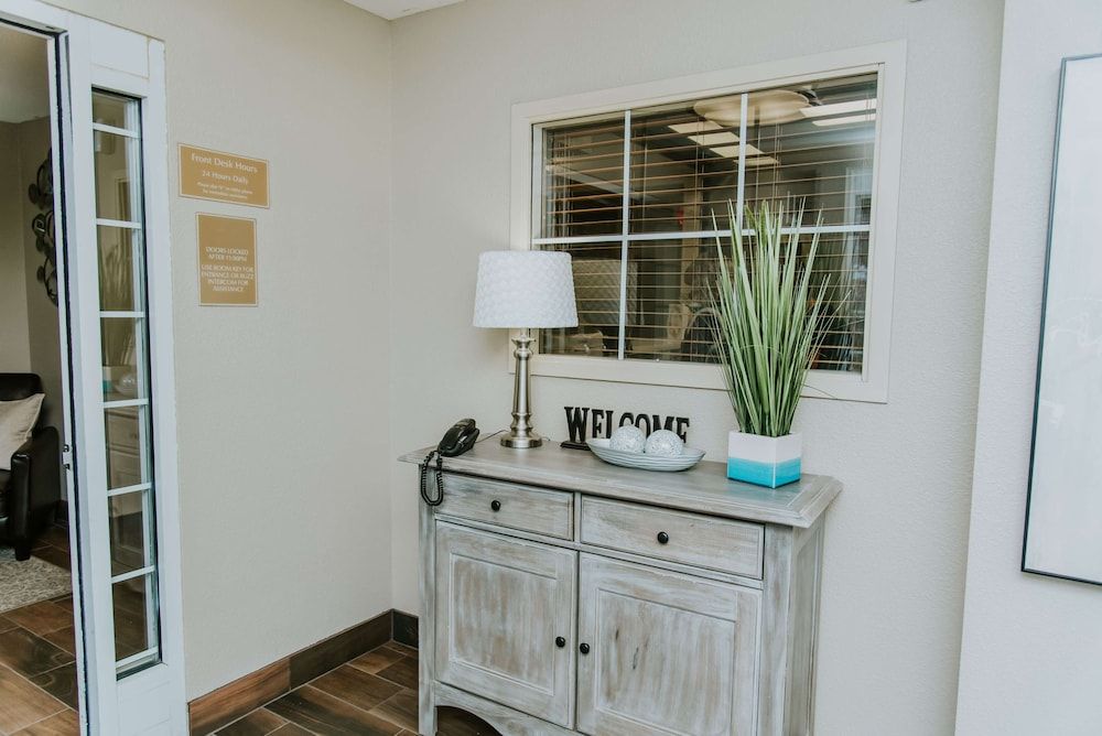 Sonesta Simply Suites Minneapolis Richfield