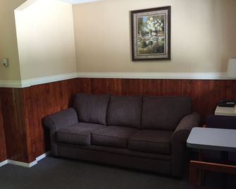 Copper River Motel - Terrace - Vardagsrum