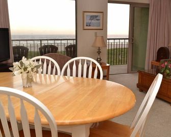 Oceanfront 3rd floor, Balcony with Spectacular Ocean Views - Seaside - Balcony