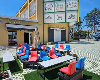 Mio City Hotel - Kula