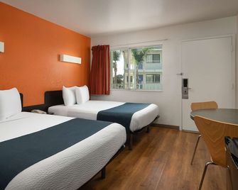 Motel 6-Carpinteria, Ca - Santa Barbara - North - Carpinteria - Camera da letto