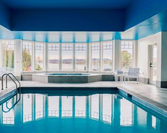 Belfast Harbor Inn - Belfast - Piscina