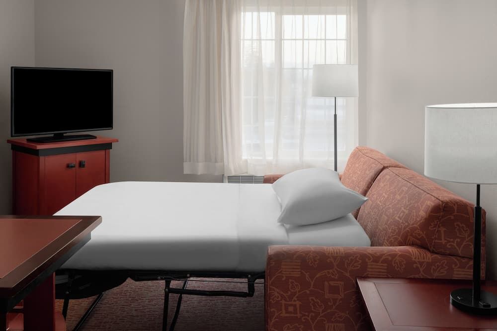 Larkspur Landing Extended Stay Suites Pleasanton