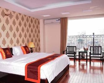 Mely Hotel - Hanoi - Bedroom