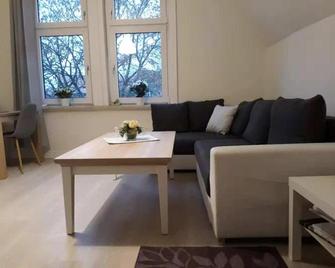 Sonnige 2-Zi. Wohnung In Sankt Andreasbe - Sankt Andreasberg - Wohnzimmer