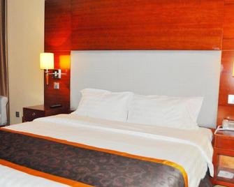 Yatai Hotel - Changchun - Bedroom