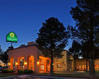 La Quinta Inn by Wyndham Las Cruces Mesilla Valley - Las Cruces - Byggnad