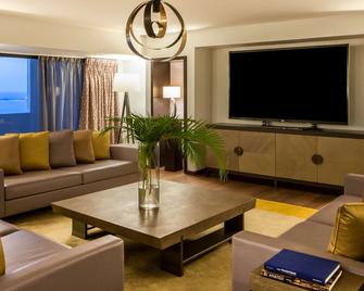 Eko Hotels & Suites - Lagos - Wohnzimmer