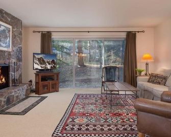 JHRL - Four Seasons 1 #1 - easy walk to Tram - Teton Village - Sala de estar