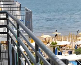 Hotel Midi - Jesolo