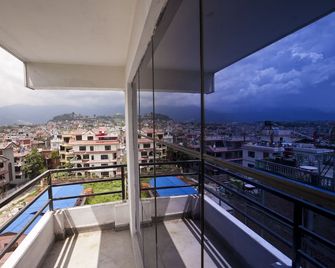 ذا بودا إن - كاثماندو - شرفة