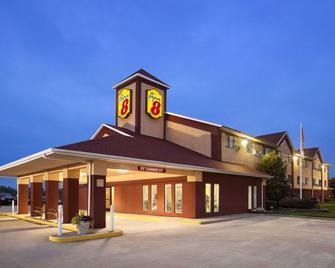 Super 8 by Wyndham Salem - Salem - Edificio