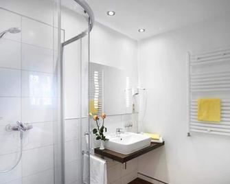 Dz Comfort - Hotel Am Markt - Bacharach - Bathroom