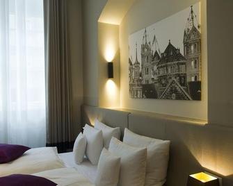 Hotel Residenz am Königsplatz - Spira - Camera da letto