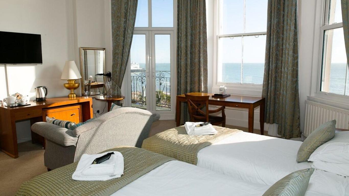 The Cumberland Hotel