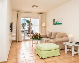 Apartamentos Livvo Las Gaviotas - Tías