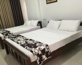 Seasons Villa Sigiriya, Sri Lanka - Sigiriya - Bedroom