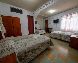 Hotel Casa Real - Quetzaltenango - Slaapkamer