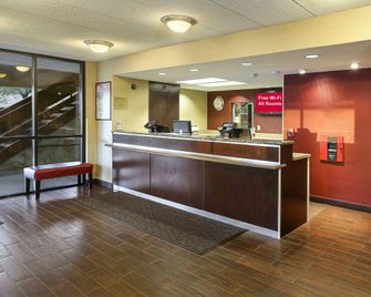 Red Roof PLUS+ Washington DC - Oxon Hill - Oxon Hill - Rezeption