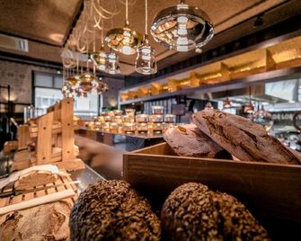 Hotel Roermond Next Door - Roermond - Buffet