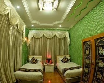 Mandalay Kandawgyi Inn - Mandalaj - Ložnice