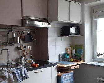 one bedroom apartment in Old Town - Sauze d'Oulx - Kitchen